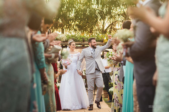 Casamento diurno Papetty e Thiago - Santa Felicidade Eventos Casamento diurno Papetty e Thiago - Santa Felicidade Eventos