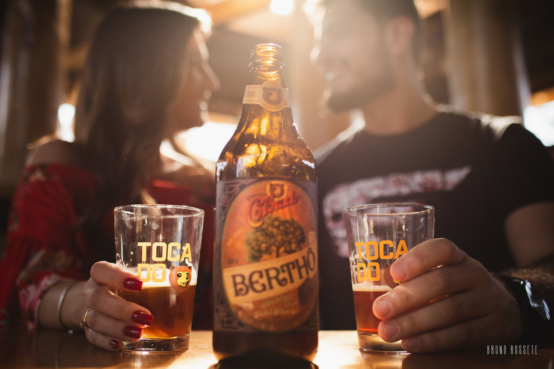 Foto Ensaio pré-casamento Nath e Diego - Cervejaria Colorado Toca do Urso - Imagem 5