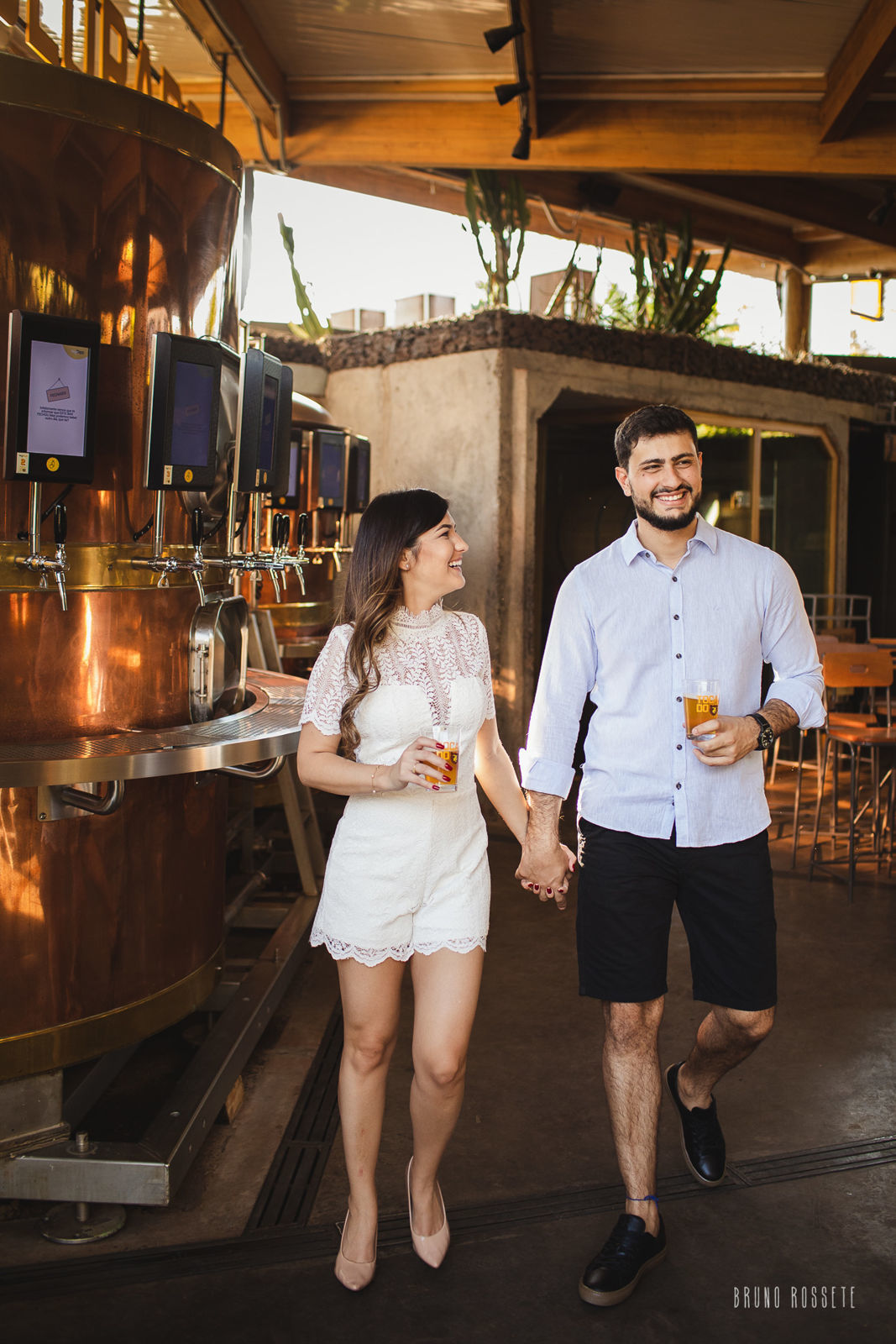 Foto Ensaio pré-casamento Nath e Diego - Cervejaria Colorado Toca do Urso - Imagem 10